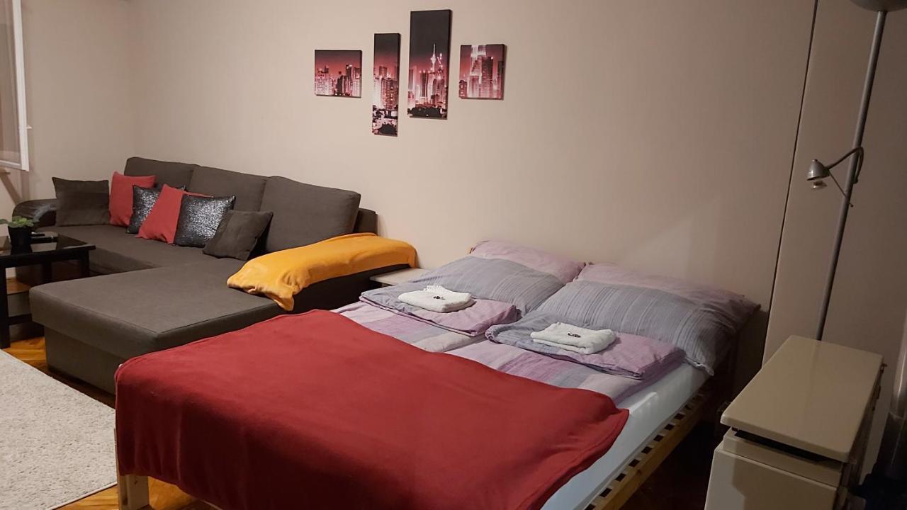 FREE PARKING - Tisza-parti Napfény Apartman Szeged Esterno foto