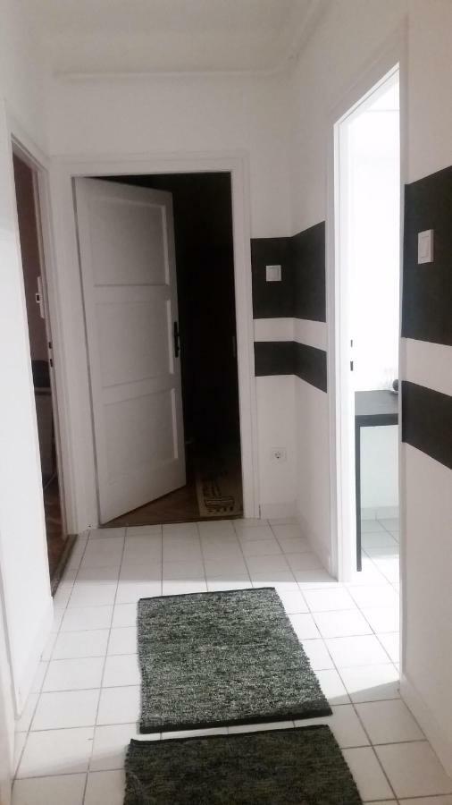 FREE PARKING - Tisza-parti Napfény Apartman Szeged Esterno foto